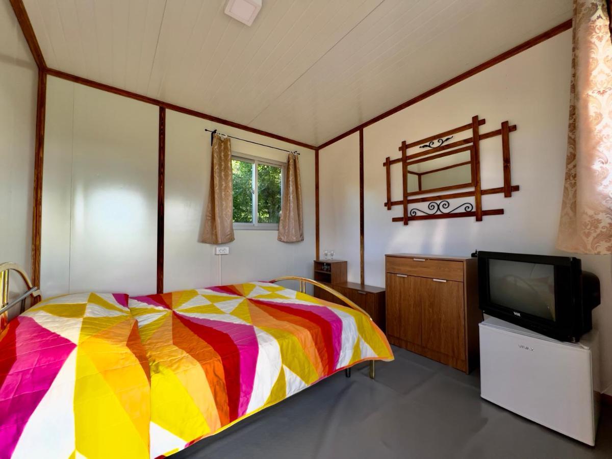 הוילה Njegusi Glamping Lovcen מראה חיצוני תמונה